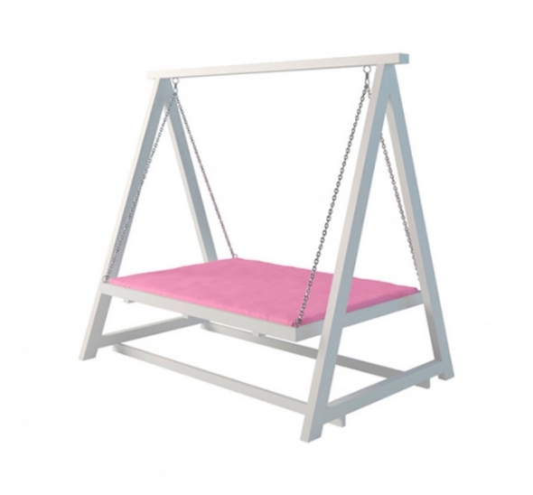 Качели розового цвета