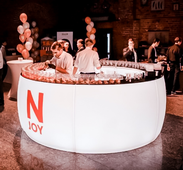 Круглая светящаяся стойка