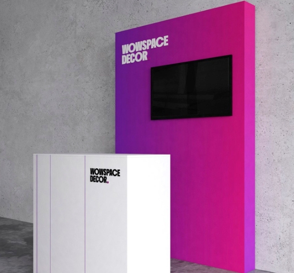 Зона презентации с прямоугольной стойкой