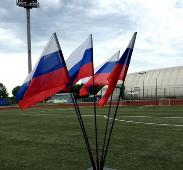 Флаги и флагштоки