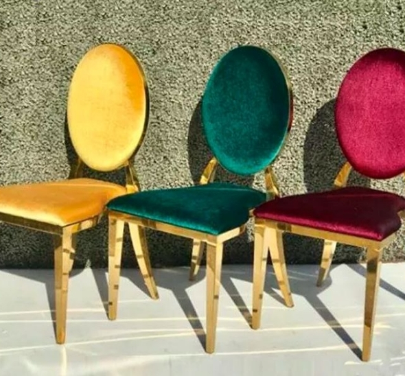 Стул Laval Gold с обивкой из зелёного бархата