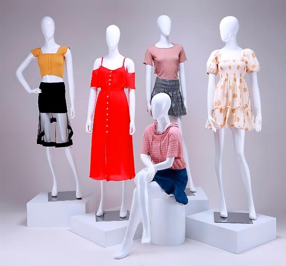 Манекен женский белый