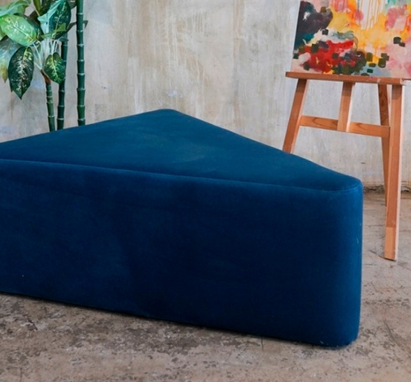 Пуфик Большой треугольник Синий