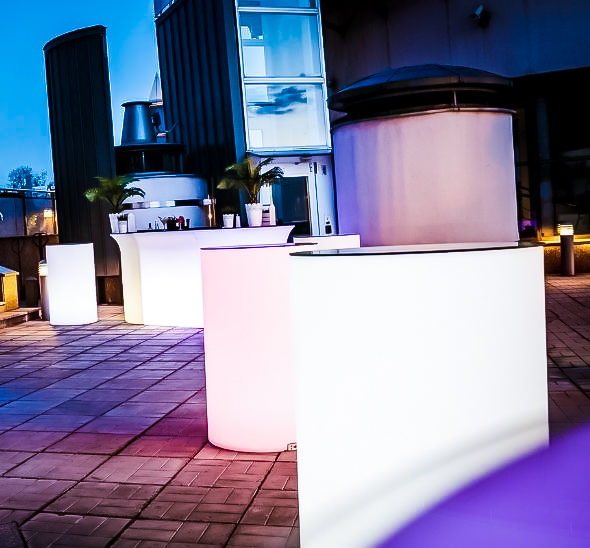 Коктейльный столик круглый с подсветкой