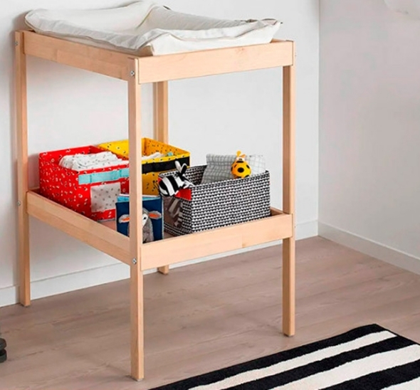 Пеленальный столик