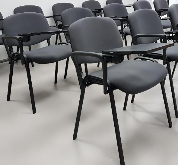 Стул Изо офисный черный