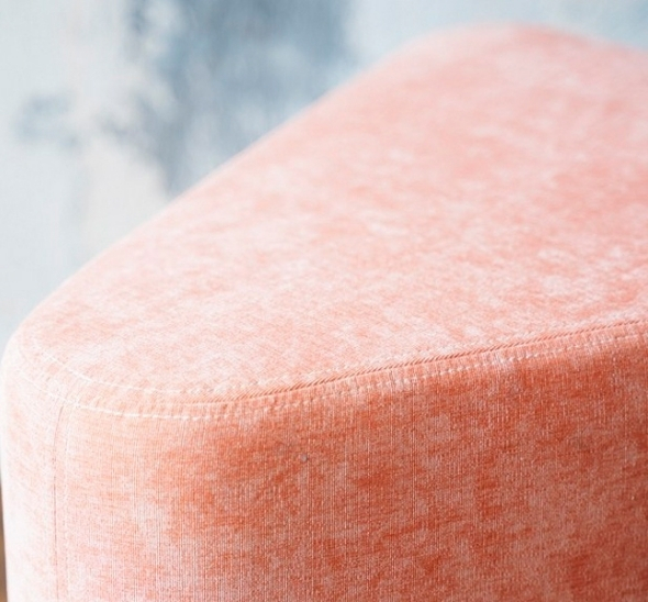 Пуфик треугольный Пудрово-розовый