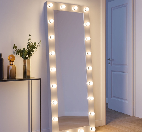 Зеркало с лампочками Стилиссимо